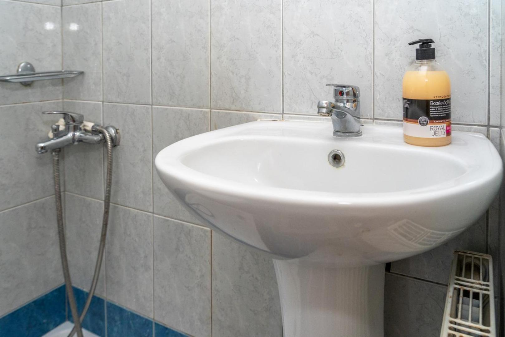 Apartamento Kosmos Service Beautiful 3 With Additional Cost Parking Tesalónica